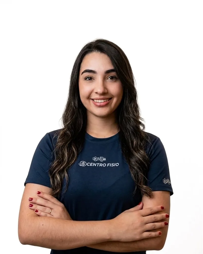Karen Larissa Junca Ferreira, fisioterapeuta especialista em reabilitação musculoesquelética e funcional